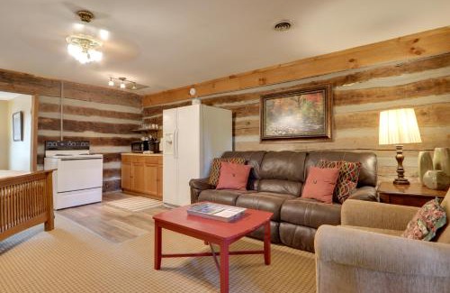 Townsend Apartment | Fire Pit and Deck! Cozy Smoky Mtn Retreat on River