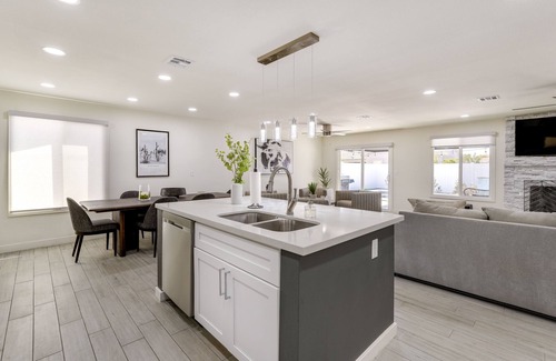 Park Scottsdale Four House | Fire Pit, Private Pool & Spa: Home in Scottsdale!