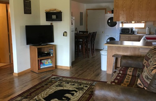 West Yellowstone House | Firehole Cottage ~ Cozy Home To Visit, With The Comforts & Privacy Of Your Own
