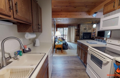 Angel Fire Condo | Fireplace | WiFi | Close to Lifts | Windchimes 204