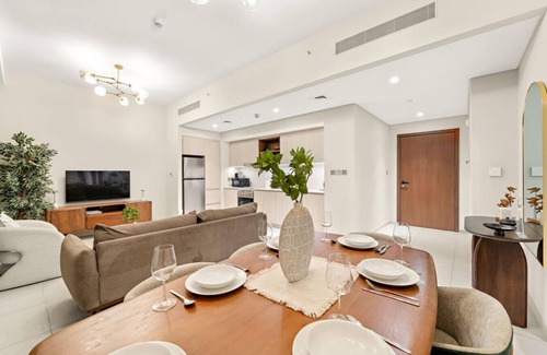 Dubai Apartment | FIRST CLASS | 2BR | Creek Beach | Relax in Style