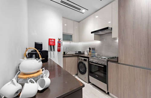 Jumeirah Lake Towers Apartment | FIRST CLASS | 1BR | Stylish Urban Retreat