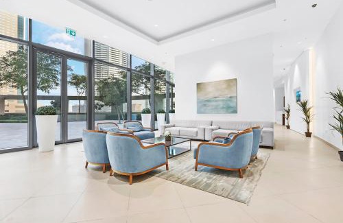 Downtown Dubai Apartment | FIRST CLASS 2BR Stylish Skyview Downtown
