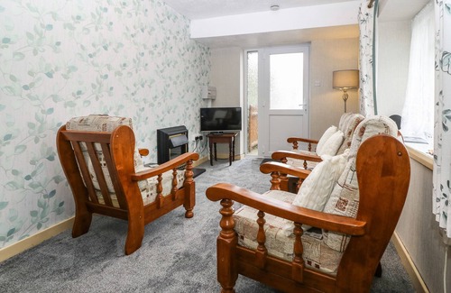 Tremadog Cottage | FIRST FLOOR APARTMENT, family friendly in Tremadog