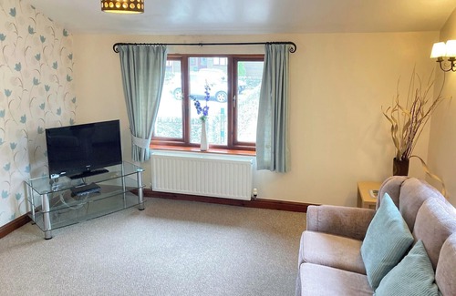Bondgate Within Apartment | First floor apartment with one double and one twin.
