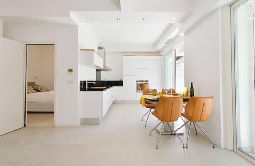 Pointe Croisette Apartment | First floor apartment, walk to beach, garage