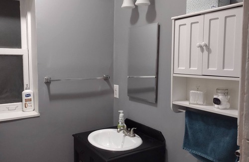 Rogers Park Condo | First Floor Brownstone Newly Renovated