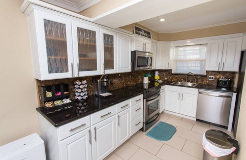 Fort Walton Beach Condo | First Floor Condo |Okaloosa Island |Pool |Walk to Beach |King & Bunk Beds |Dogs Ok