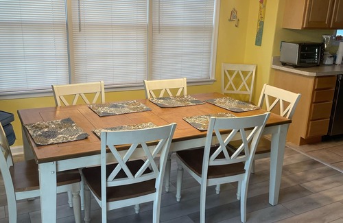 Cape May - Wildwood Condo | First floor condo, Great for families, Walking Distance to Beach and Boardwalk
