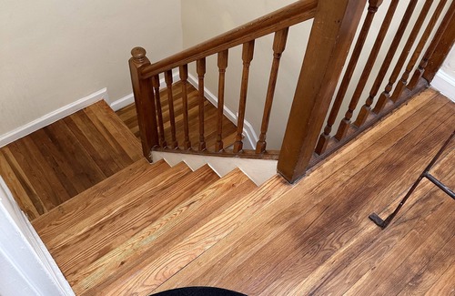 Queens Apartment | First floor cozy apartment(on second level), Great place for any family .