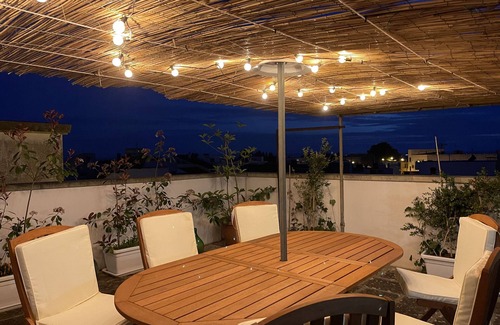 Depressa House | First Floor - Cozy place with a garden on the rooftop