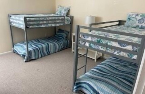 South End Condo | First floor three bedroom, two full bath unit two blocks from the beach