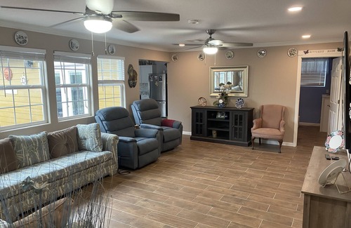 Cedar Lane House | Fish Camp - Backyard Caney Creek Fishing - 7.5 Miles from the Gulf