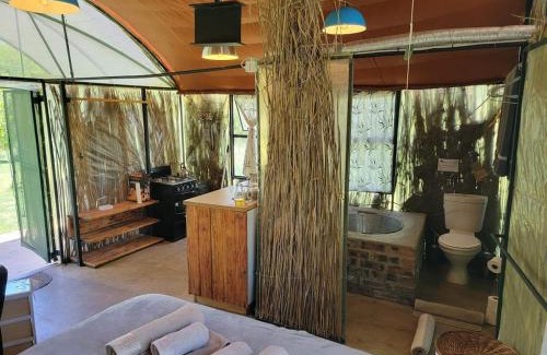 Thembelihle Hotel | Fisheagle Hut in Orania