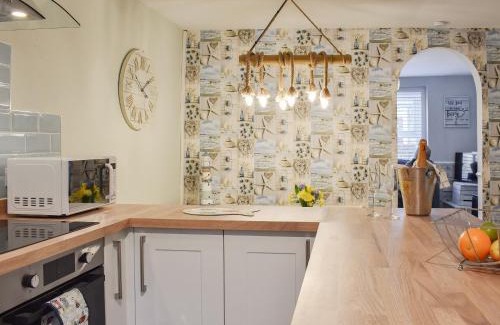Loftus House | Fisherman's Cottage