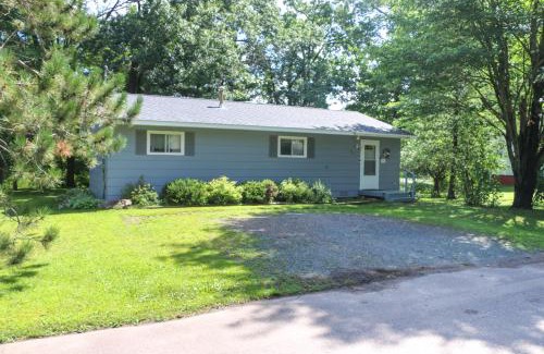 Rice Lake House | Fishermens Paradise with Fire Pit on Rice Lake!