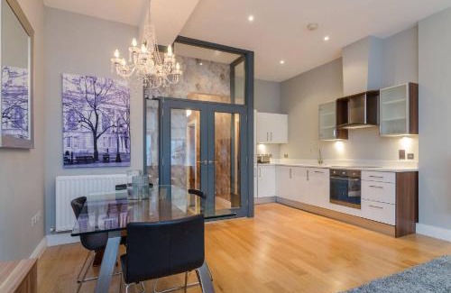 Cathedral Quarter Apartment | Fitzrovia Mansion Apartments in Belfast's Cathedral Quarter