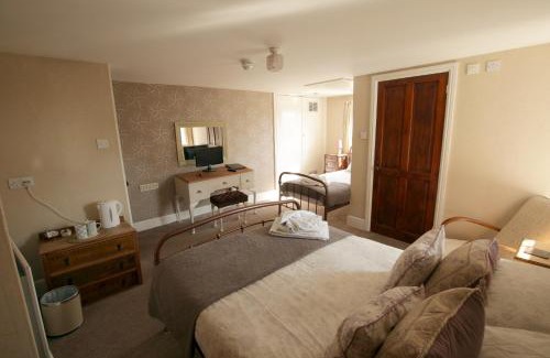 Welsh Frankton House | Fitzwarine House Whittington