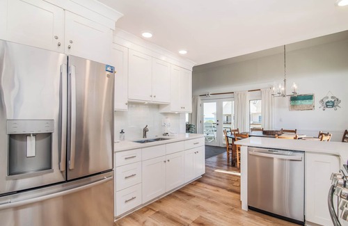 Pawleys Island House | Five bedroom Week of August 16th DEEPLY discounted Pawley Island