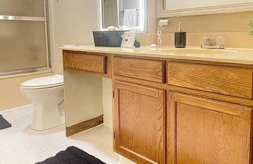 Columbia Apartment | Five Points Apt-Heart of Downtown-(1) Free Parking