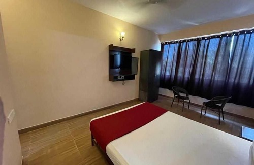 Baga Hotel | Flagship Amour By The Beach