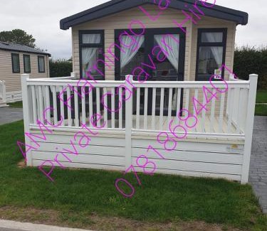 Kirby Misperton Resort | Flamingo Land - Cedar Wood CW30