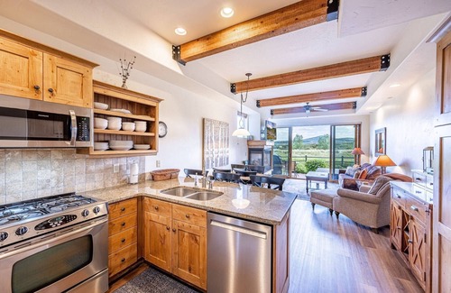 Kimball Junction House | *Flash Sale* Only 90 Days ’Til Christmas – Book Your Park City Vacation to Save + Free Skis