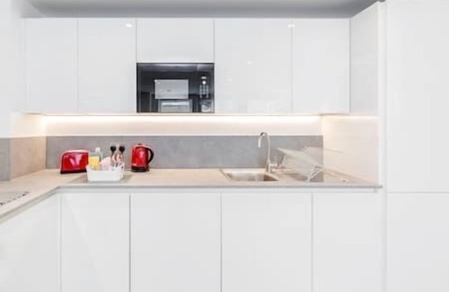 Ealing Apartment | Flat 12 Walpole Court - 2 bedroom apartment