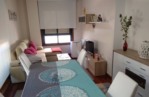 Cangas Condo | FLAT 2 BEDROOMS 200 m. BEACH RODEIRA (CANGAS DO MORRAZO)