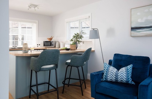 Treator Apartment | Flat 2 Strand House - Padstow - an apartment that sleeps 2 guests in 1 bedroom
