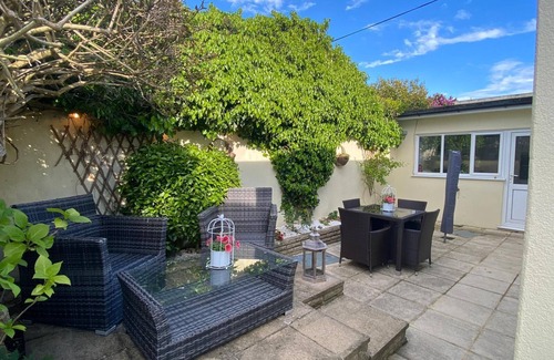 Eastbourne Apartment | Flat 4 Penhale Holiday Flats.