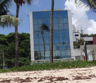 Cabo Branco Hotel | FLAT A BEIRA MAR DE JOÃO PESSOA com AR