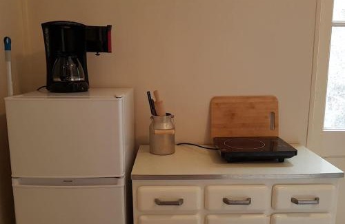 Etretat Apartment | Flat for 2, free car park, 250 m from the seaside.