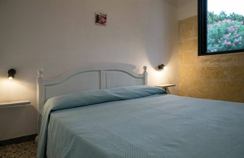 Salento Peninsula Apartment | Flat for 4 People in Apulia in front of the Sea