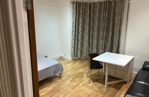 Moffat House | Flat
