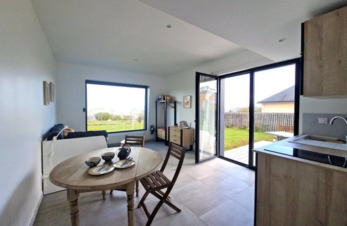 Locquirec Apartment | Flat in France near 7 Sandy Beaches