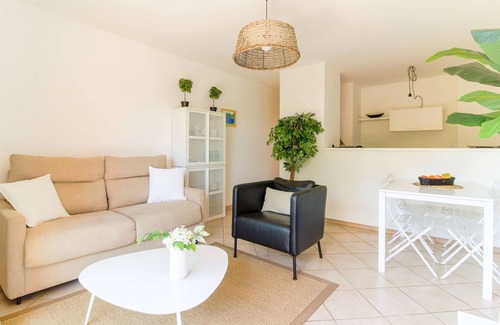 Le Lavandou Apartment | Flat in the heart of Le Lavandou by SELECTsoHOME