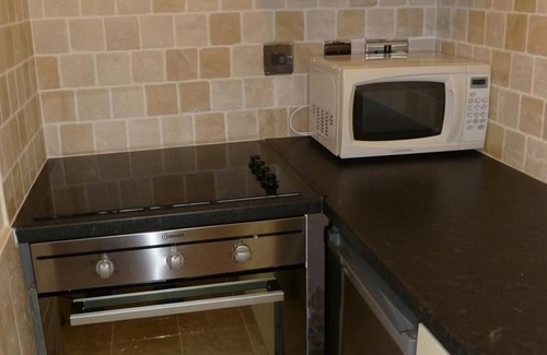 Great Yarmouth Apartment | Flat - Sleeps 2 & Parking Available