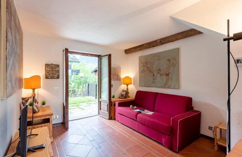 Verrand Apartment | Flat with Garden in Courmayeur - Happy Rentals