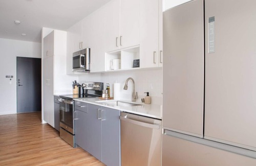 Yankee Hill Apartment | Flexhome East Side 1BR NO5 - Balcony+Pool+Gym