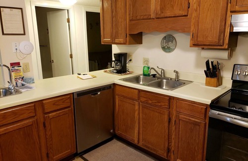 Myrtle Beach Condo | *FLEXIBLE Cancellation* Beautiful 1st Floor Oceanview Myrtle Beach Condominium