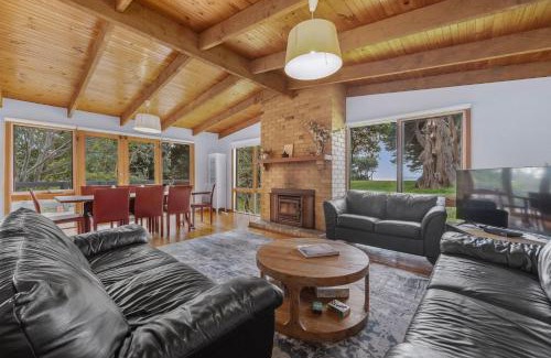 Flinders House | Flinders Ocean Escape