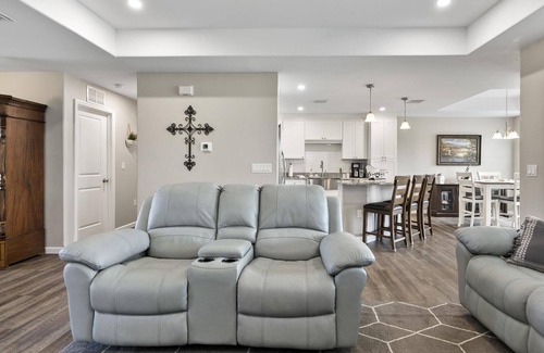 Palm Harbor House | Flip Flop Hideaway | Close To The Beach | Dog Friendly | Palm Coast