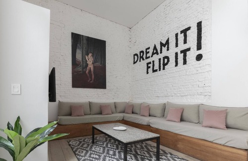 Chacarita House | Fliphaus + Loyola 1500 'B' - 3 Bd Pool & BBQ