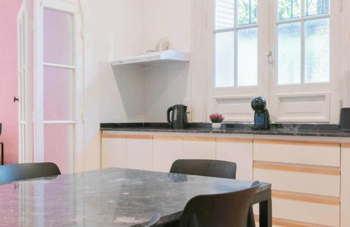 Colegiales Condo | Fliphaus + Mansion Paz A 10 pax Deluxe House Belgrano