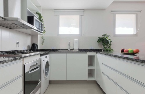 Palermo Apartment | Fliphaus + SohoGlam 'B' - 2 Bd with Balcony