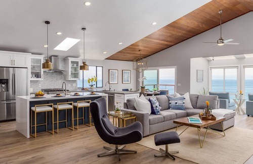 Leucadia House | Floating on Top of the Ocean