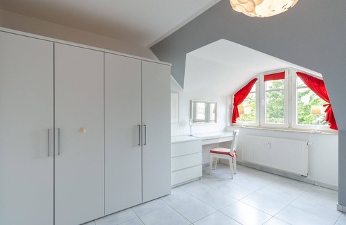 Zingst Apartment | Flooded with light, close to the center, WLAN, 400 m z. Beach