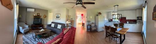 L'Anse-Saint-Jean Apartment | Floral'Anse