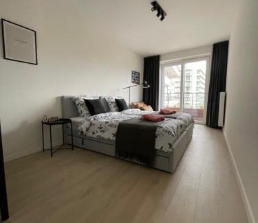 Ostend City Centre Apartment | Florence at Sea, Luxe 3 slpk app met zonnig terras, gratis parking